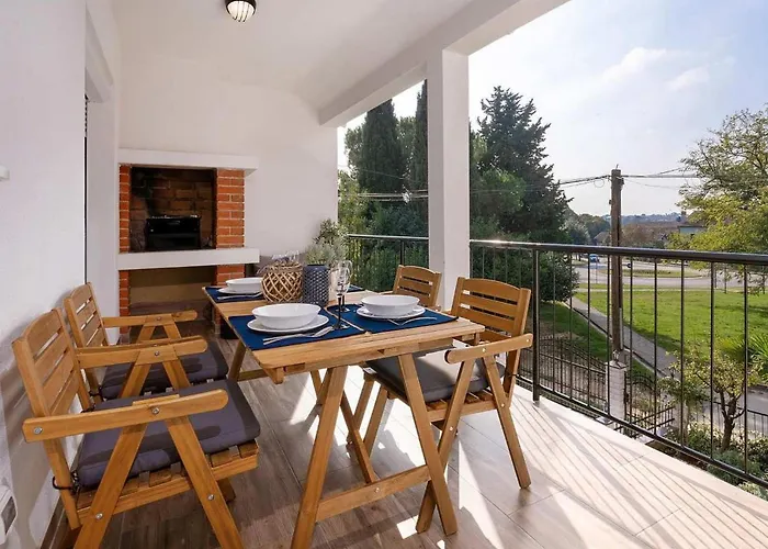 Adrijana 1 * ポレッチ